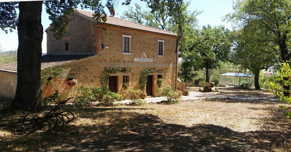 Agriturismo Torrenieri Da Alessandro Пиенца Экстерьер фото